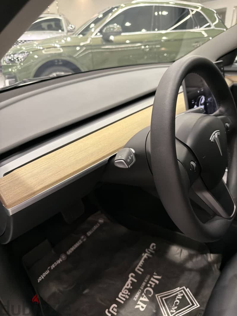 Tesla Model 3 2023 7