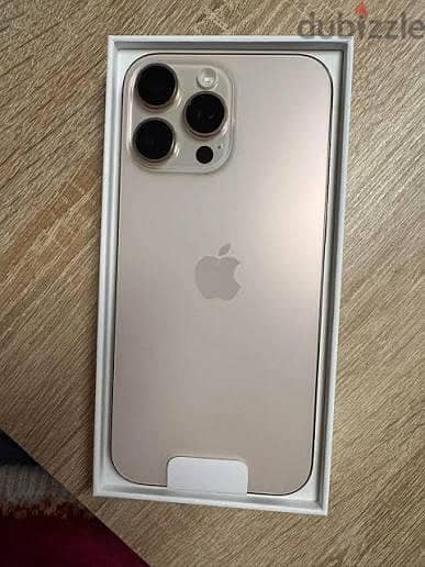 iPhone 16 Pro Max