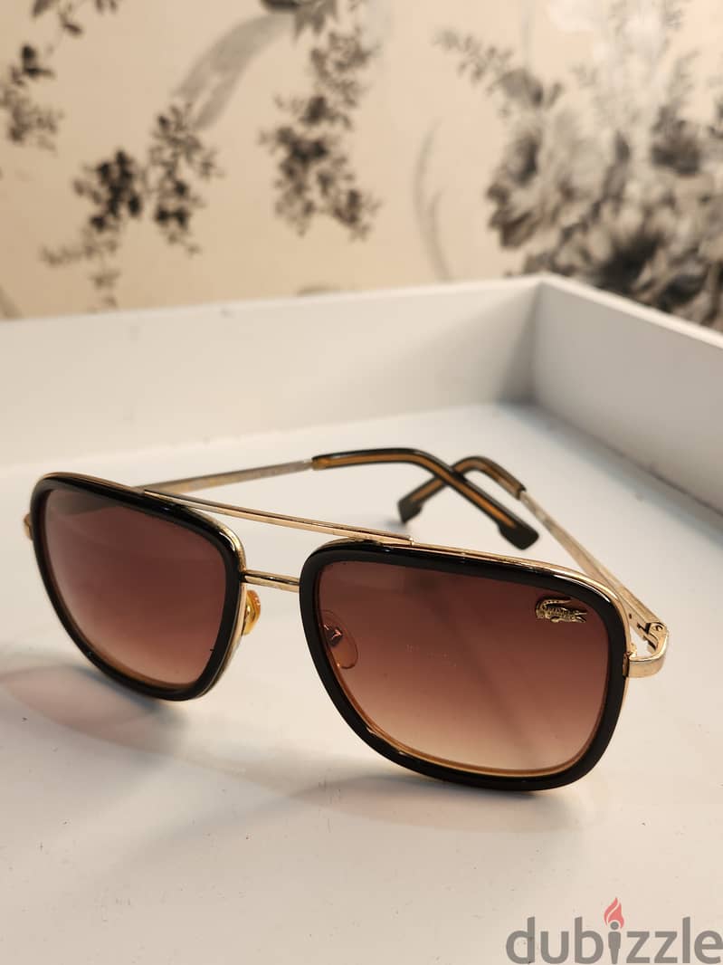 نظارة ريبان أصلية (مستعملة) | Original Ray-Ban Sunglasses (Used) فرصة 1