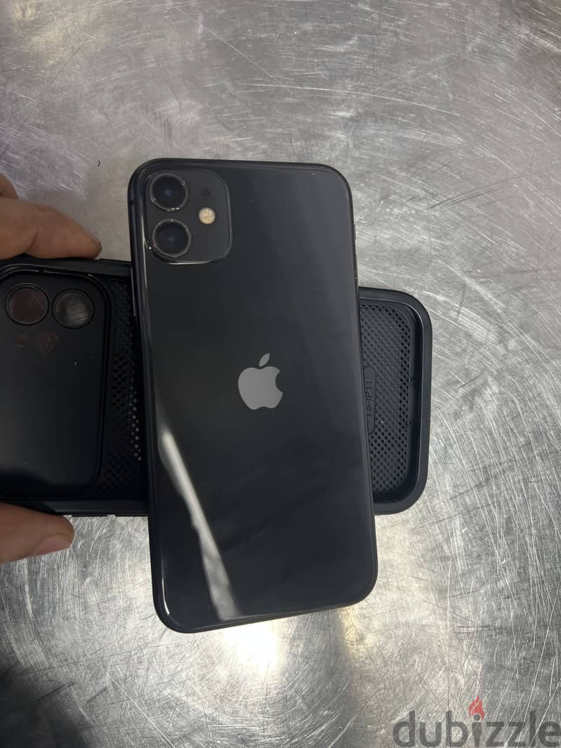 Apple - iPhone 11 4