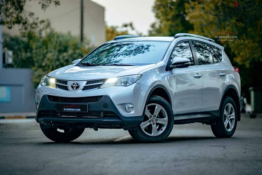 Toyota RAV4 2015 Silver | Bahrain Spec | BD 4,850 Neg. 2