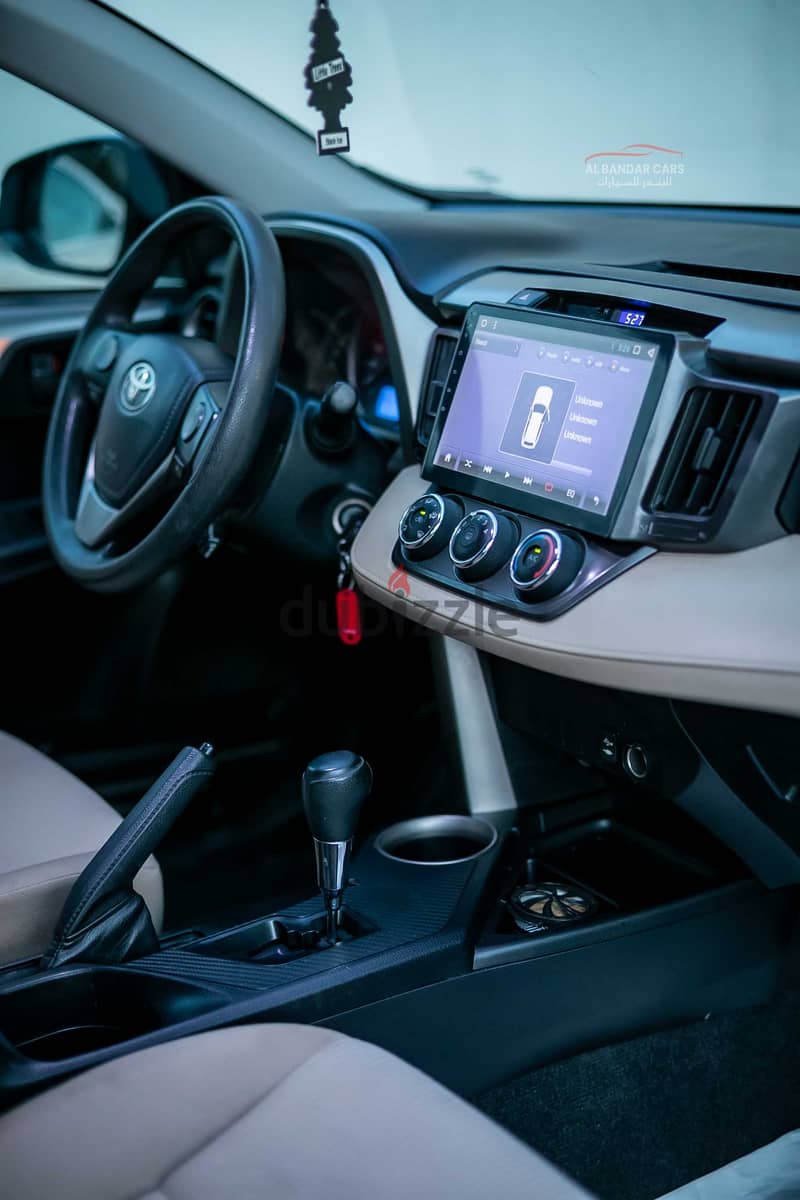 Toyota RAV4 2015 Silver | Bahrain Spec | BD 4,850 Neg. 10