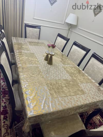 dinning table