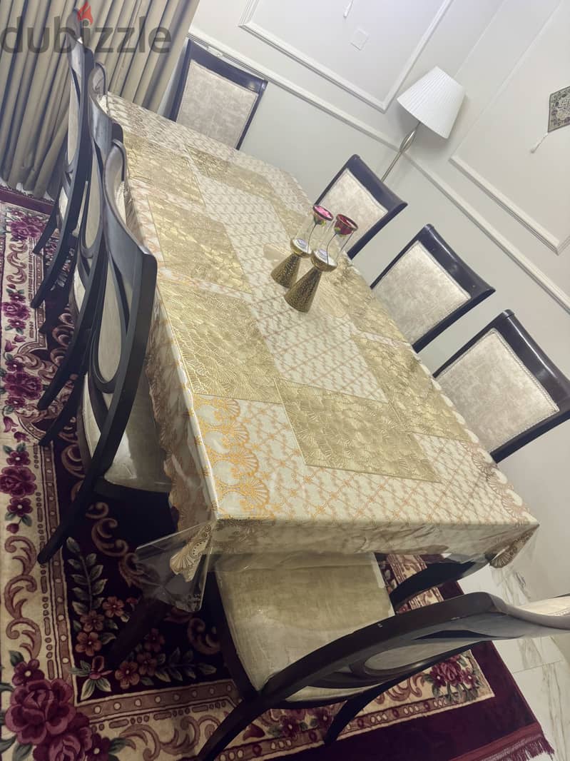 dinning table 1