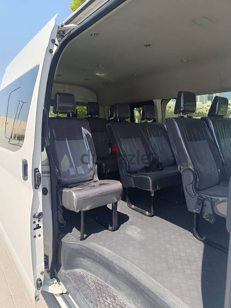Toyota Hiace 2023-full Automatic(passenger) 6