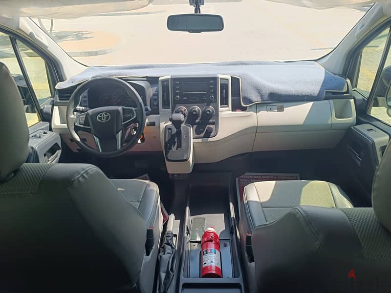 Toyota Hiace 2023-full Automatic(passenger) 9