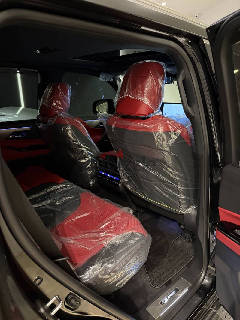 Lexus LX 600 2025 5