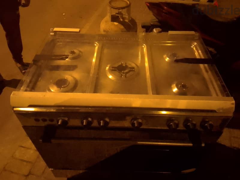 All gas oven service and repair 10BD good working 2