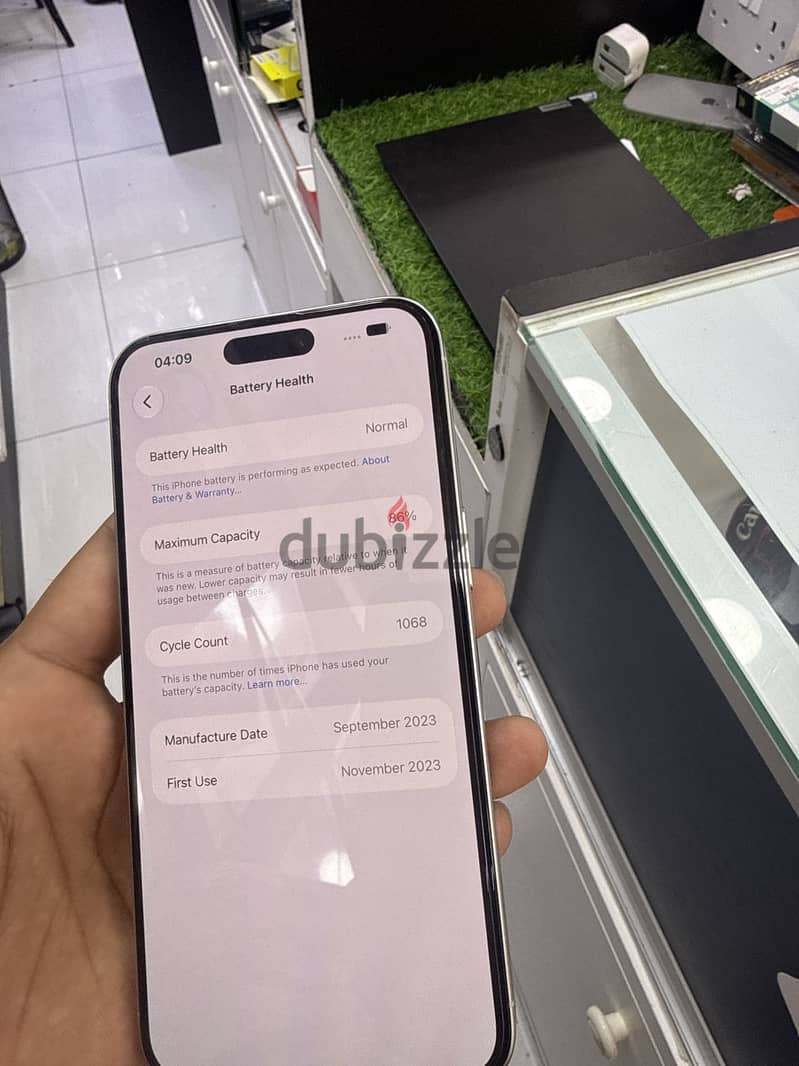 iPhone 15promax 256gb silver 6
