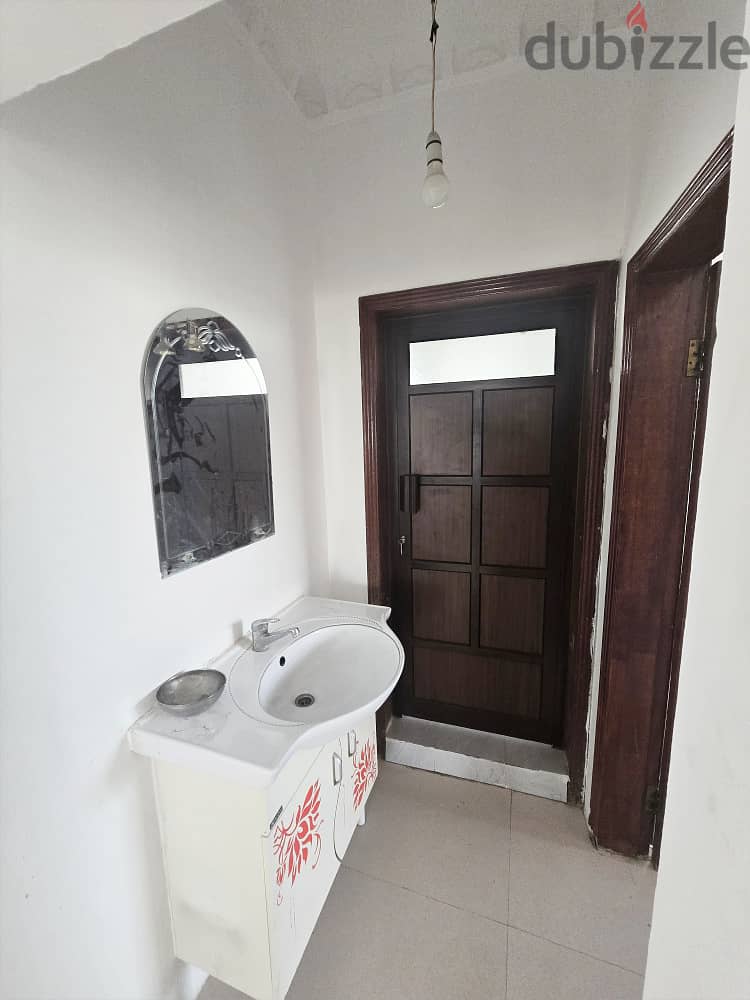 2BHK Apartment In Diah Area Near Al Razi Pharmacy 5