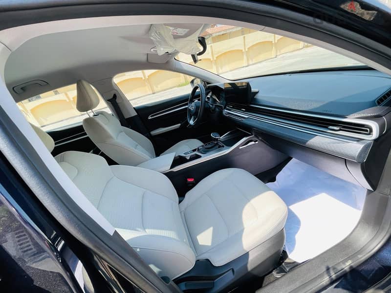 Geely Emgrand  2025 accident free car 4