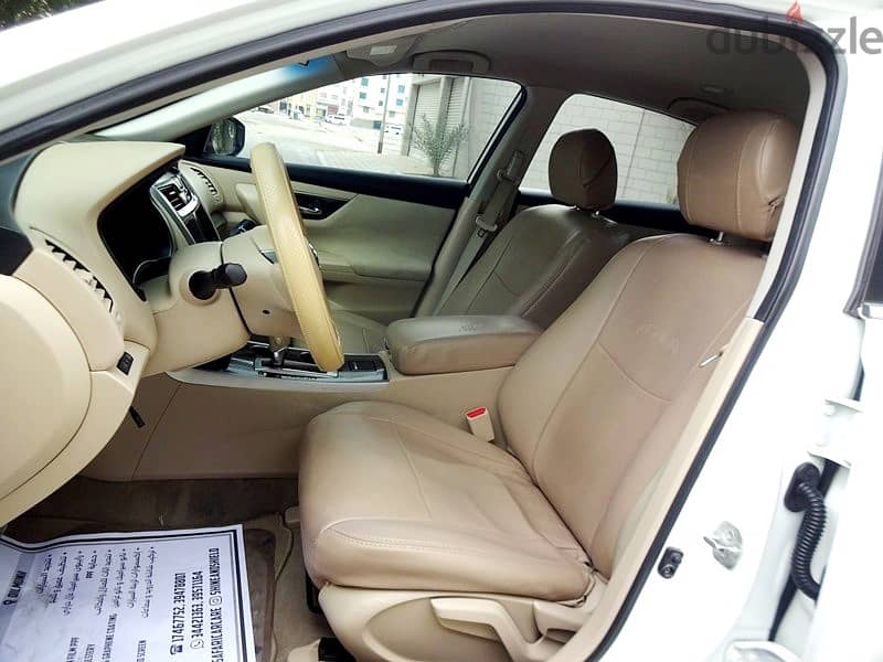 Nissan Altima SV 2.5 L White 2014 Well Maintained Urgent Sale#39969346 3