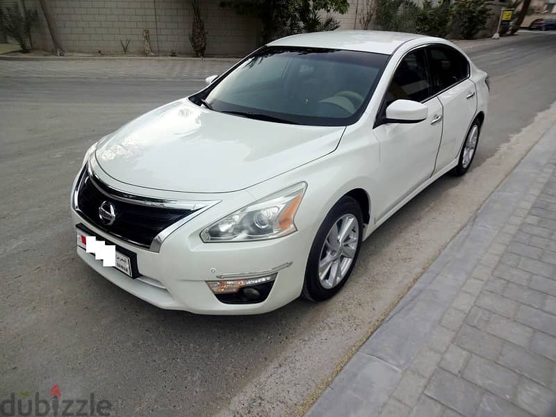 Nissan Altima SV 2.5 L White 2014 Well Maintained Urgent Sale#39969346 4