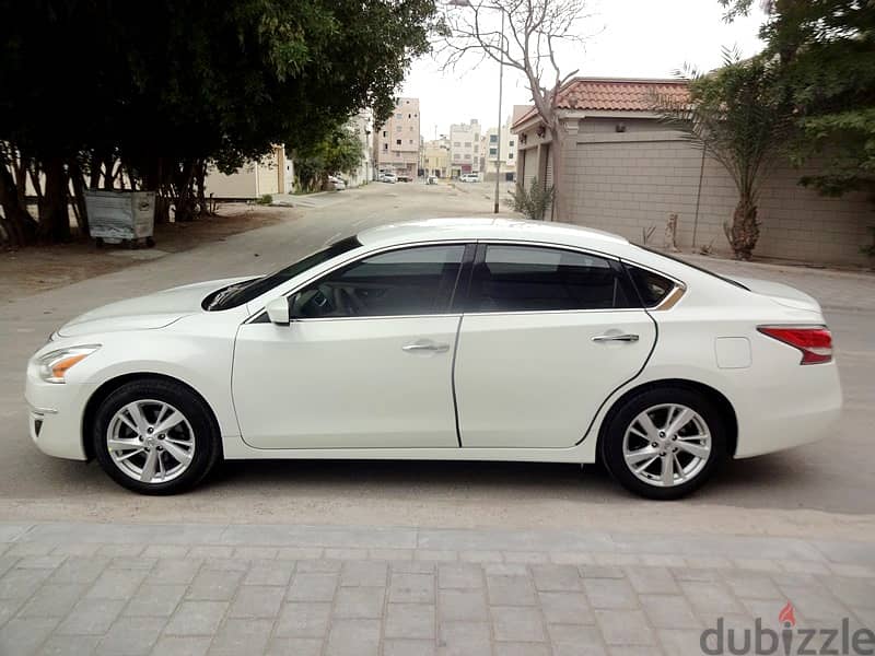 Nissan Altima SV 2.5 L White 2014 Well Maintained Urgent Sale#39969346 6