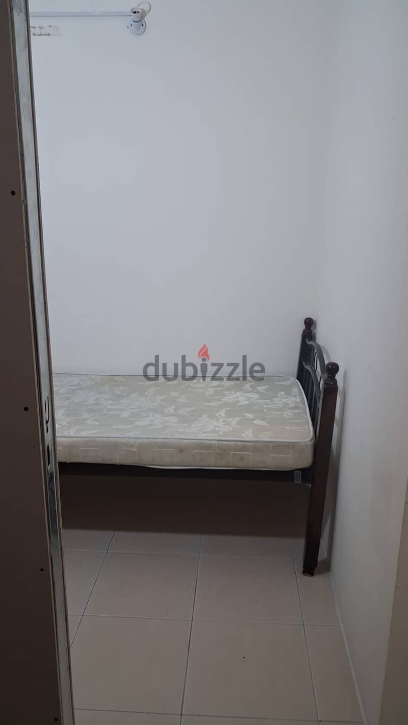 50 55 60  BD Partiton room for rent, lulu dasman signal gudaibiya 4