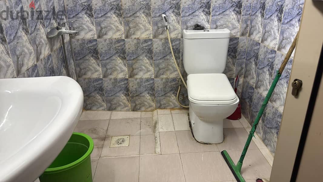 Room for rent - Executive 4