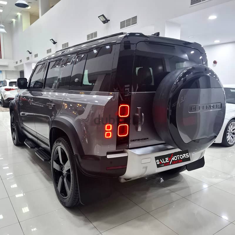 Land Rover Defender 110 HSE 2024 9