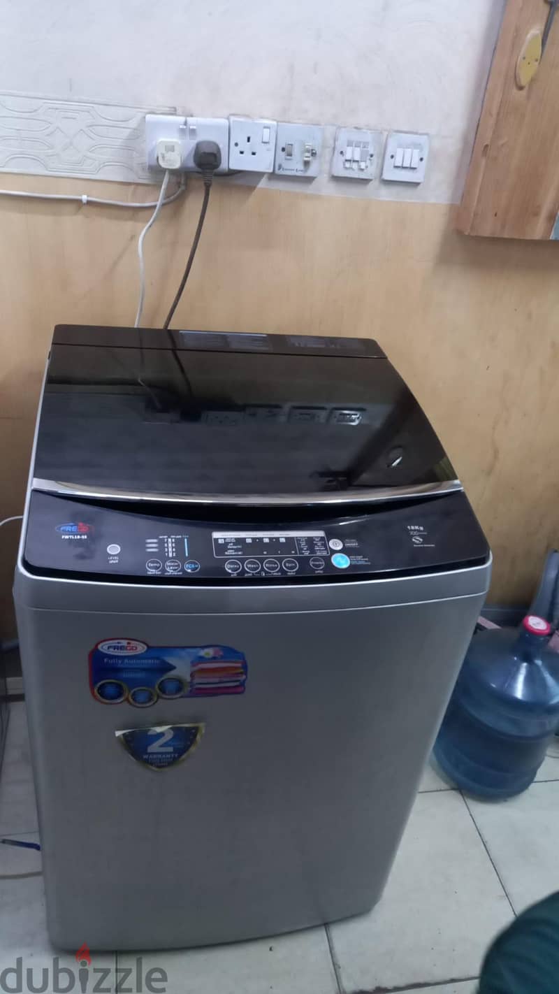 18kg  frigo invater  sam new little use. 1