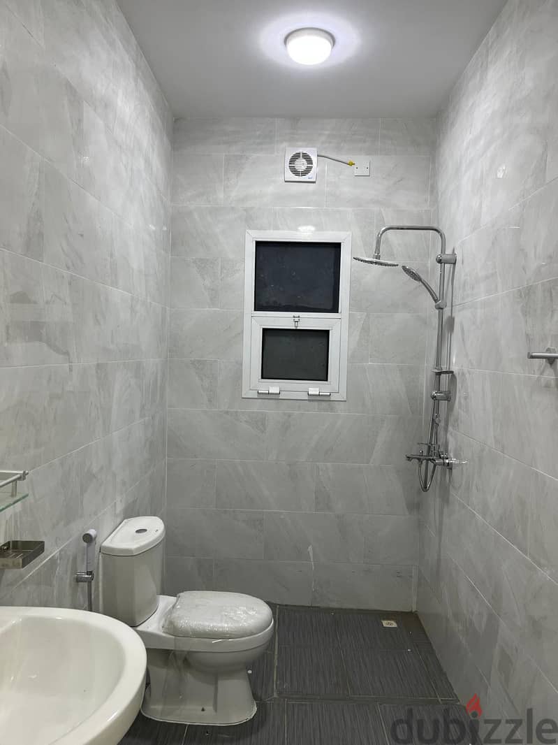 New  fat in west rafai fr rent 12