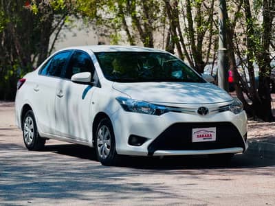 TOYOTA YARIS 1.5L  2016 MODEL WITH WELL-MAINTAINED CAR CONDITIONS