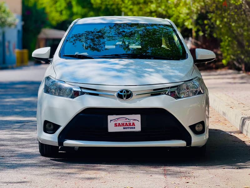 TOYOTA YARIS 1.5L  2016 MODEL WITH WELL-MAINTAINED CAR CONDITIONS 3