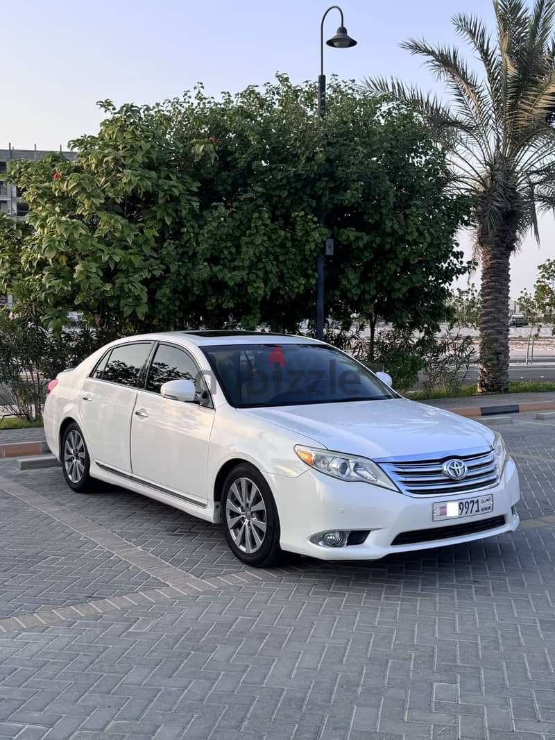 Toyota Avalon 2012 Limited Full Option 1
