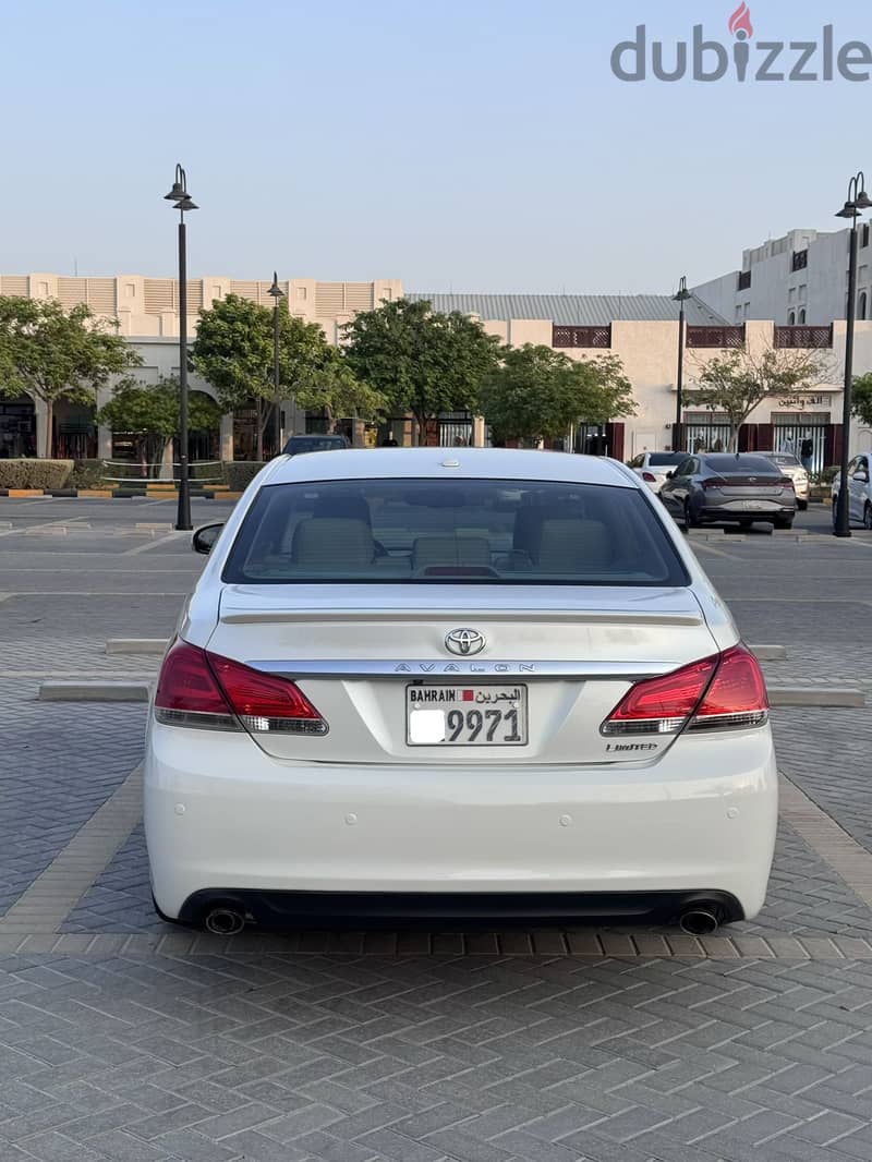 Toyota Avalon 2012 Limited Full Option 3