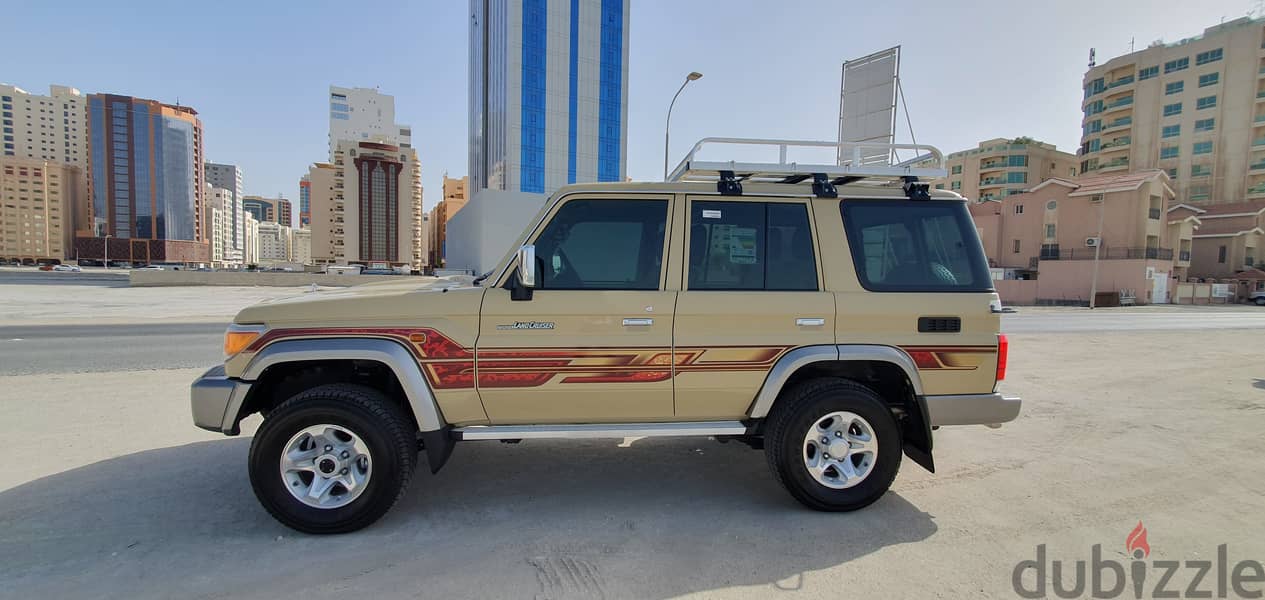 UNUSED TOYOTA LAND CRUISER 2023 76 1
