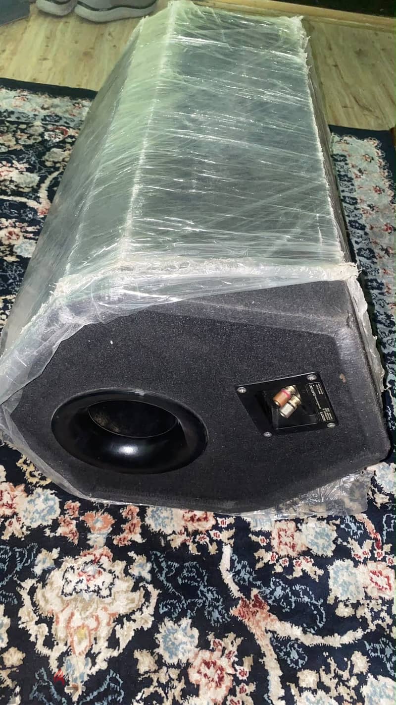 Sony amplifier 600w bazoka 1500w with new cables 2