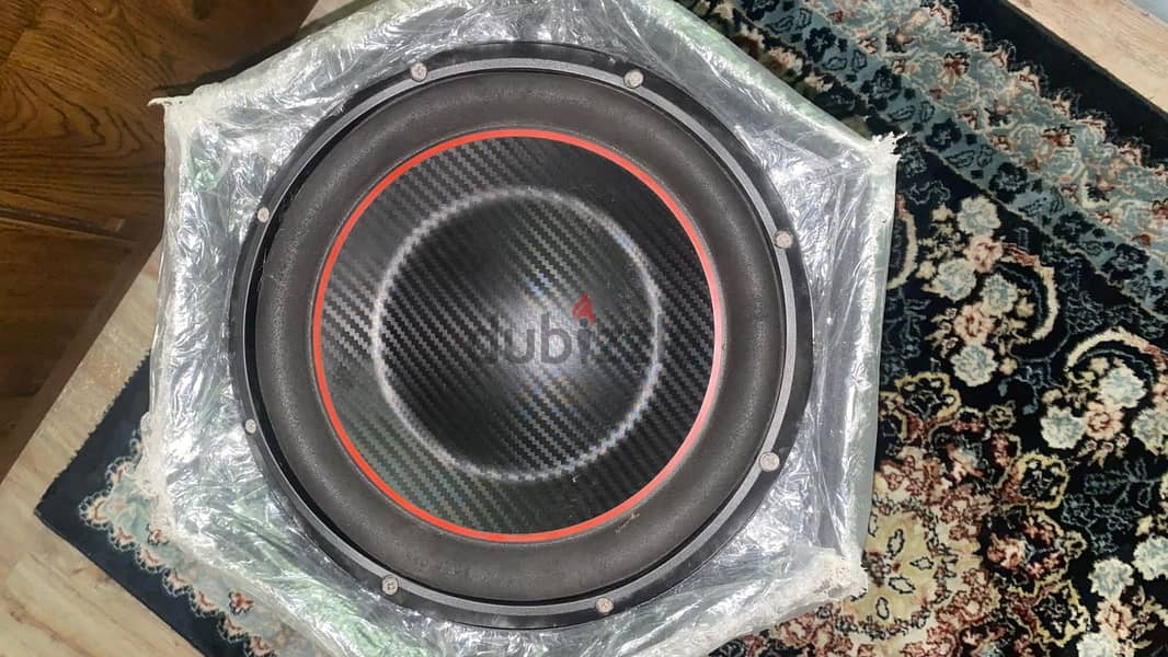 Sony amplifier 600w bazoka 1500w with new cables 3