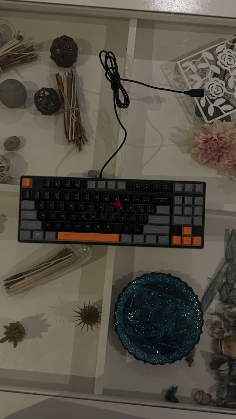 Acer RGB Gaming Keyboard – Excellent Condition 2
