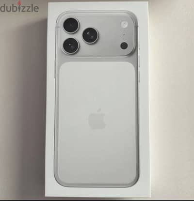 آبل - آيفون 17 برو ماكس