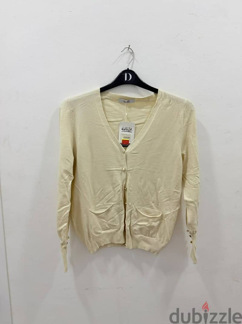  NEW CLOTHES FOR SALE – BULK QUANTITY AVAILABLE!  2