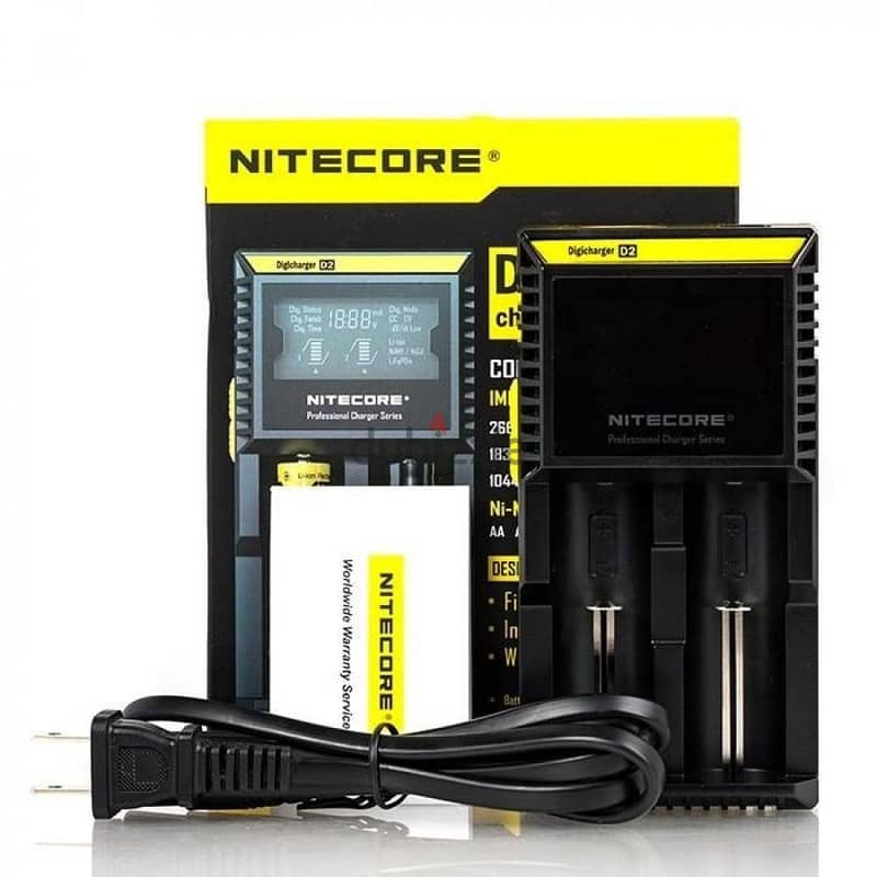 Nitecore D2 Digicharger Universal 3