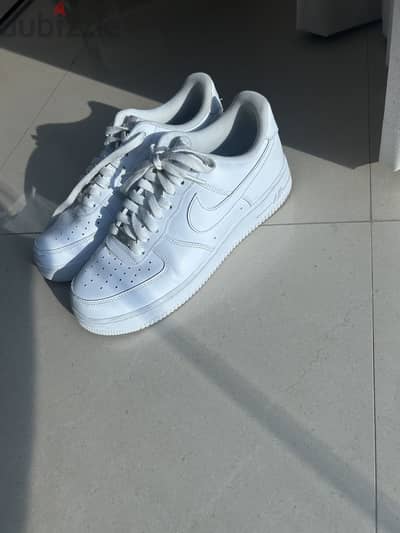 NIKE Air Force 1