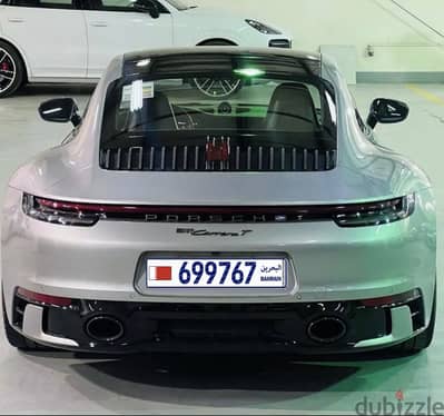 luxury car number 699767