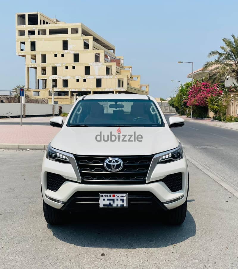 Toyota Fortuner 2022 model full agency for sale 2