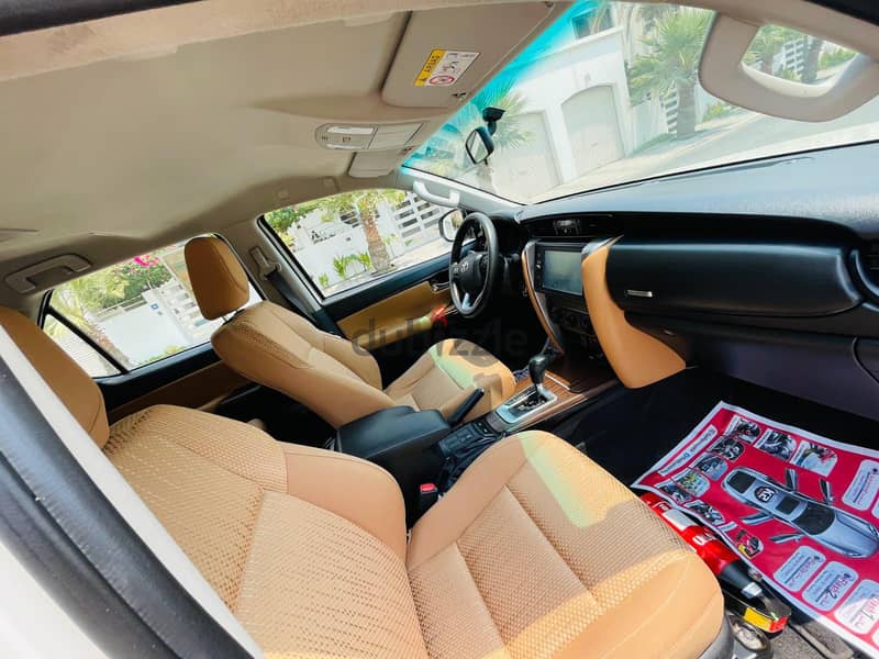 Toyota Fortuner 2022 model full agency for sale 5