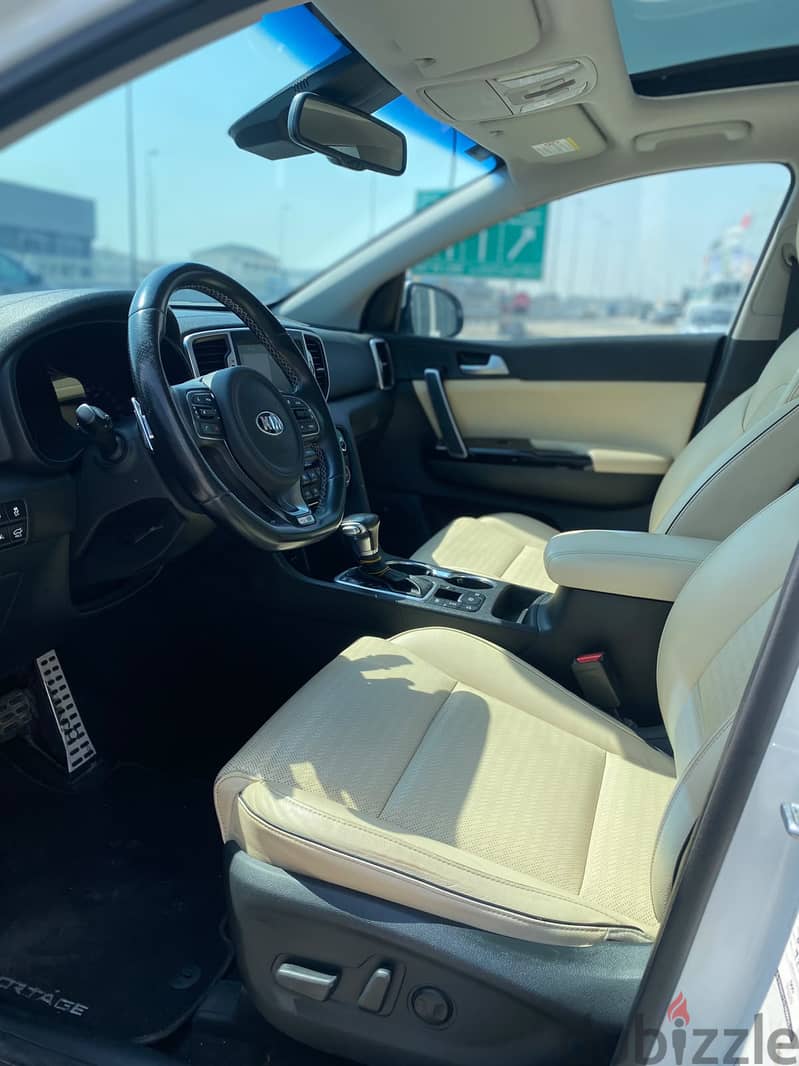 Kia Sportage 2018 White 4