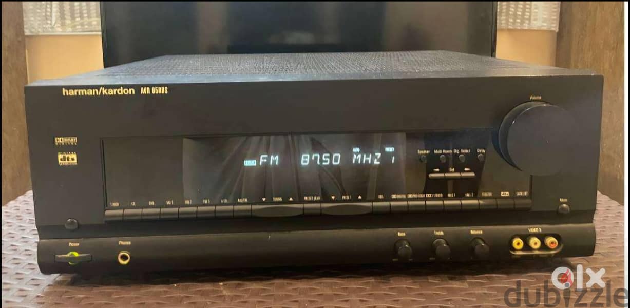 JBL E90 Speakers with Matching Harman Kardon Amplifier 5