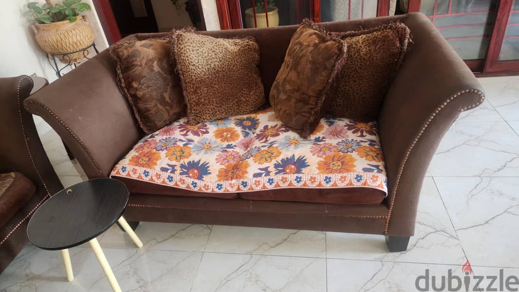 7 seats  sofa 2