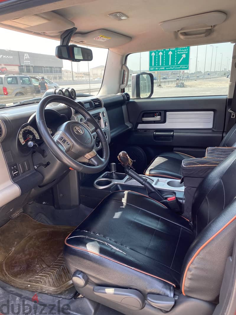 Toyota FJ Cruiser 2013 Orange 4