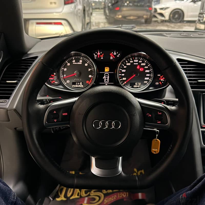 Audi R8 2009 4