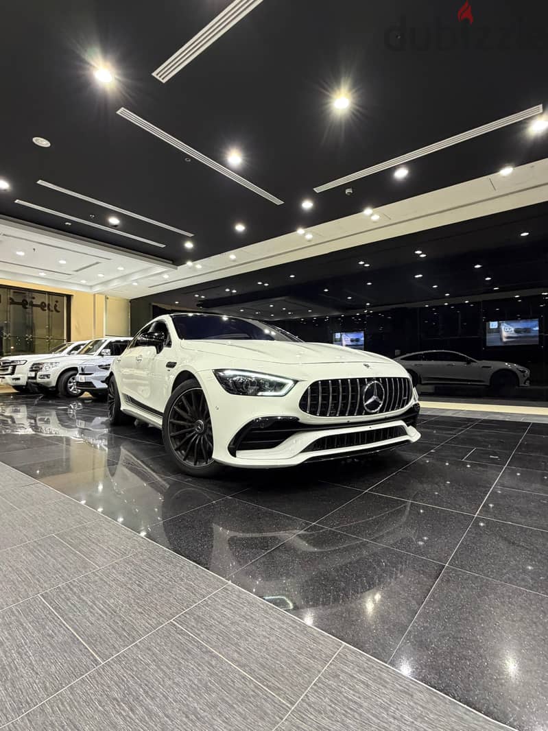 Mercedes-Benz GTS Model  2021 6