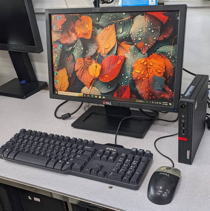 Lenovo Tiny PC AMD 7th Gen RAM 8GB M. 2 SSD 1GB Graphics 19" Mon Built- 4