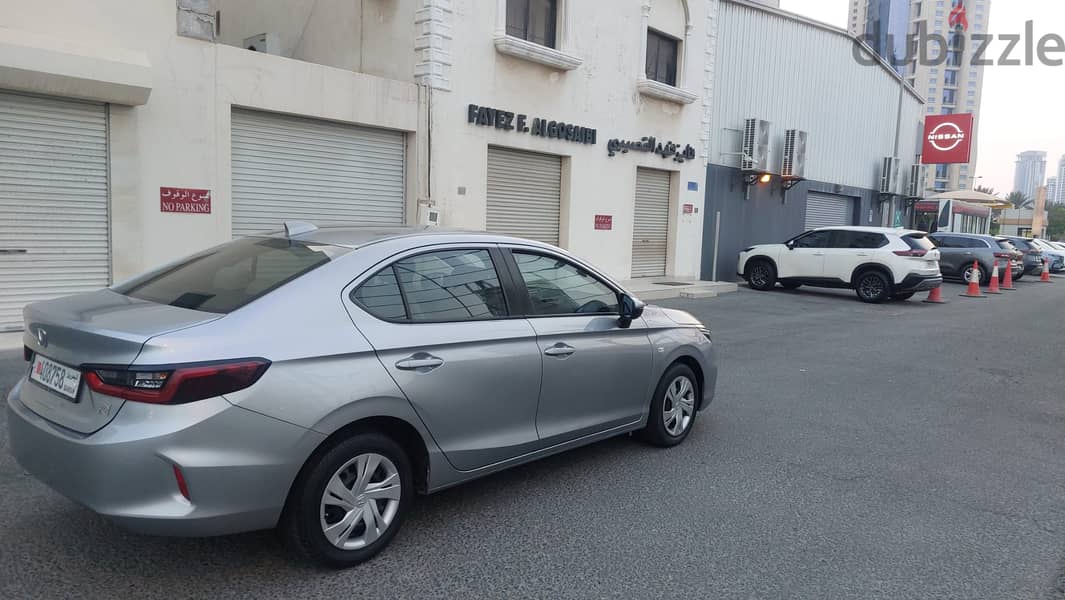 Honda City  1.5 LMiddle Option  Imacalite Condation Single Ownar 3