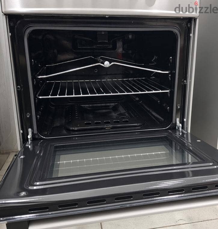 IKON 4 Burner 60x60cm (USED) Good Working Condition For Sale 1