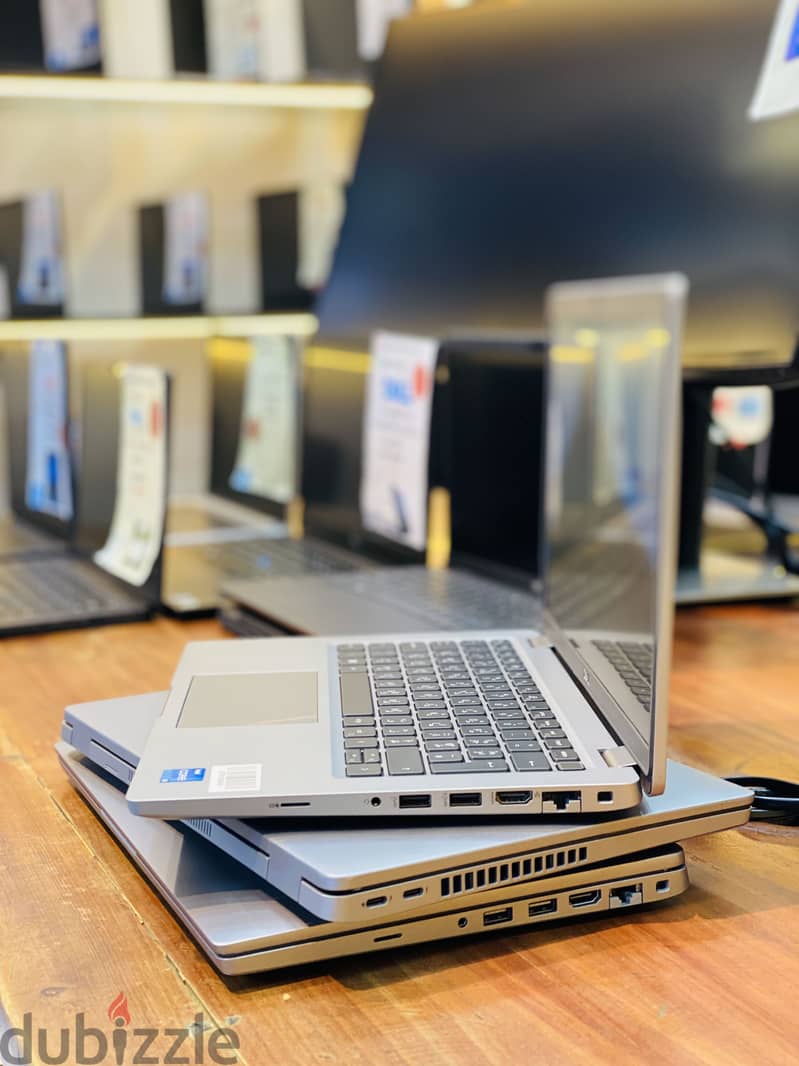 Dell Latitude 5430 Core i5-12th Generation 3