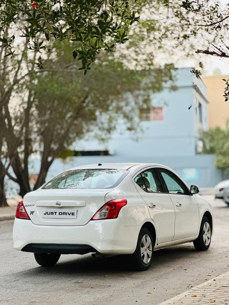 NISSAN SUNNY 2018 MODEL WELL MAINTAINED USED CAR 6