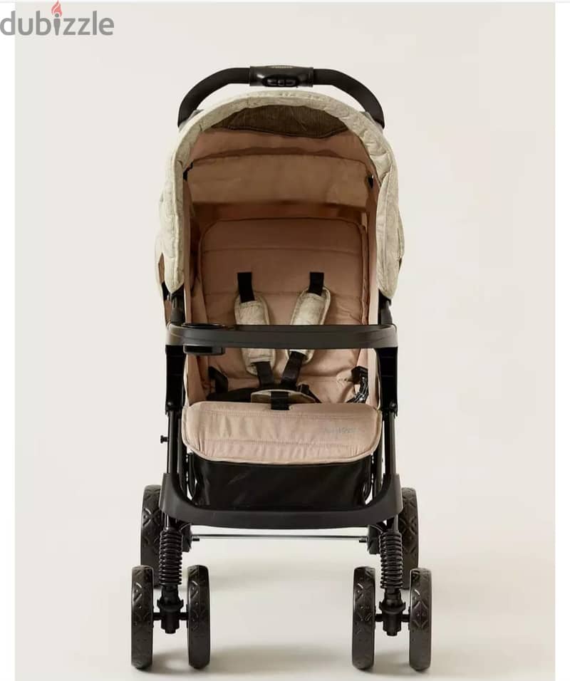 clean and neat stroller 2